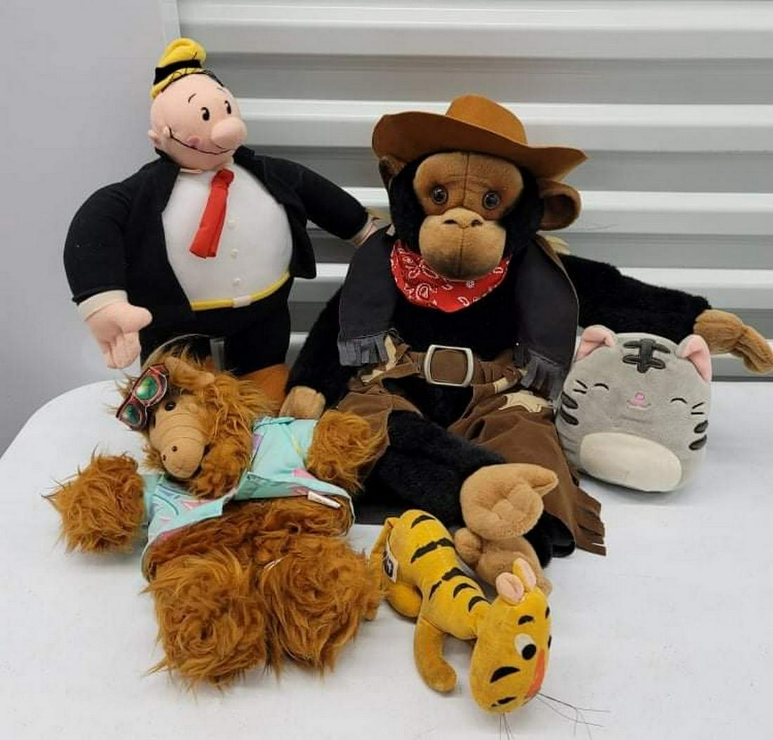 Vintage plush lot incl. 1988 Alf puppet: Vintage plush lot incl. 1988 Alf puppet