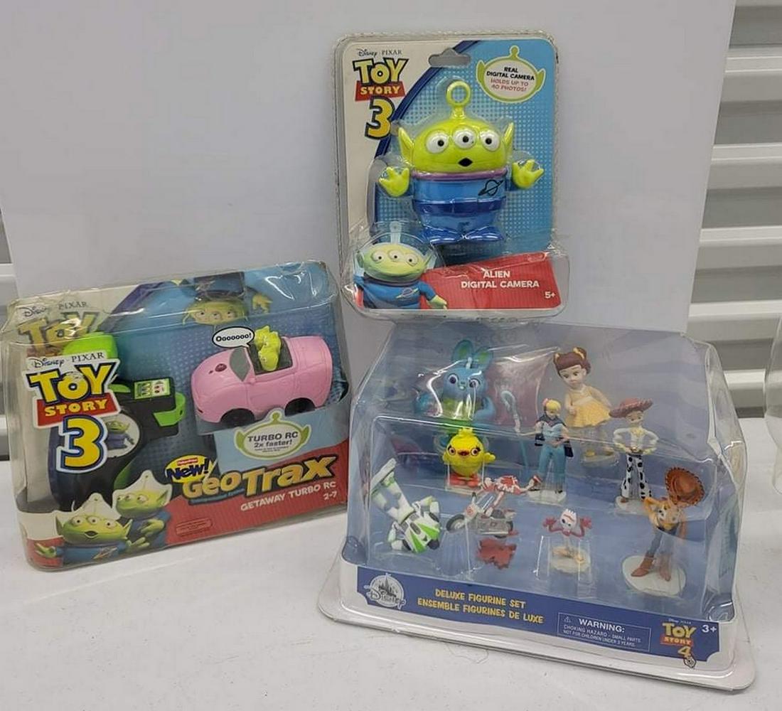 Toy Story 3 and 4 incl. figurines and camera (1 of 1)