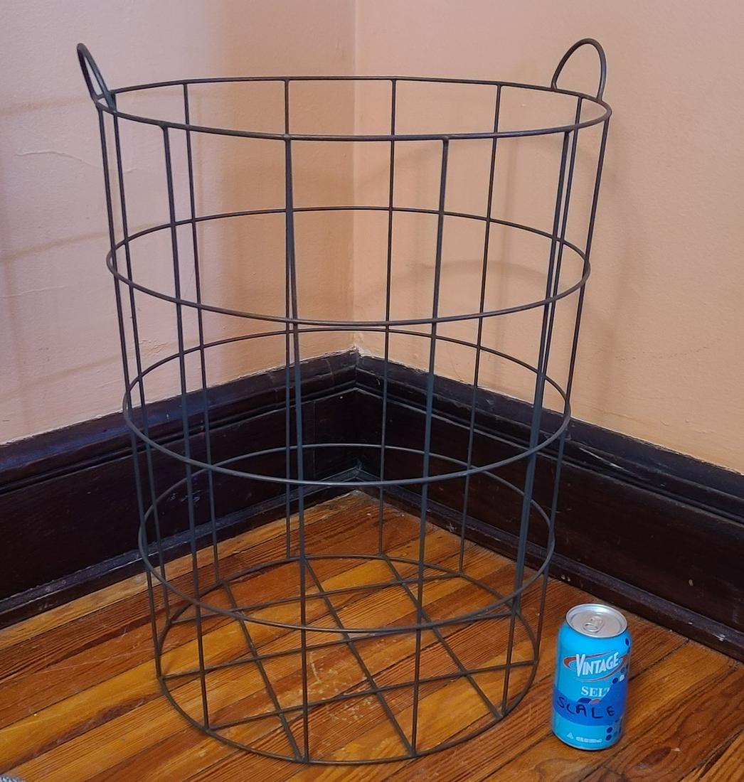Black Metal Wire Basket 22x18" (1 of 1)
