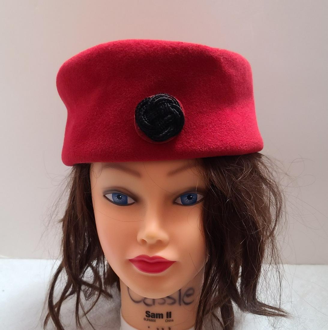 Vintage Betmar Red Wool Hat W Rosette (1 of 1)
