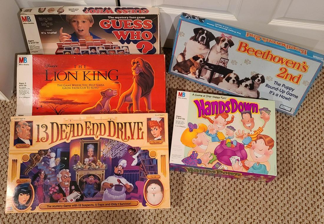 90s Board Games incl Lion King 13 Dead End Drive (1 of 1)