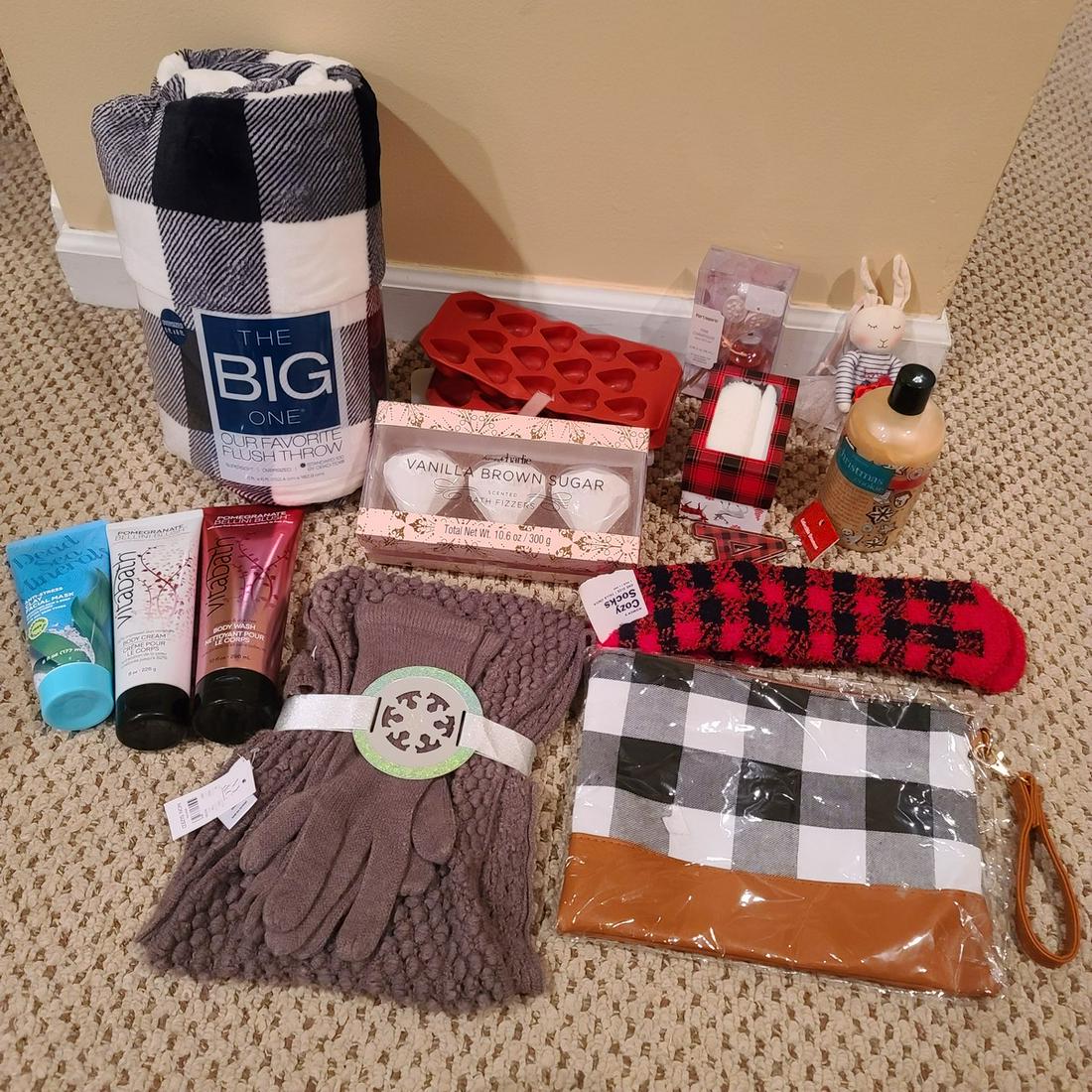 New Gift assortment including Blankets Lotions: New Gift assortment including Blankets Lotions
