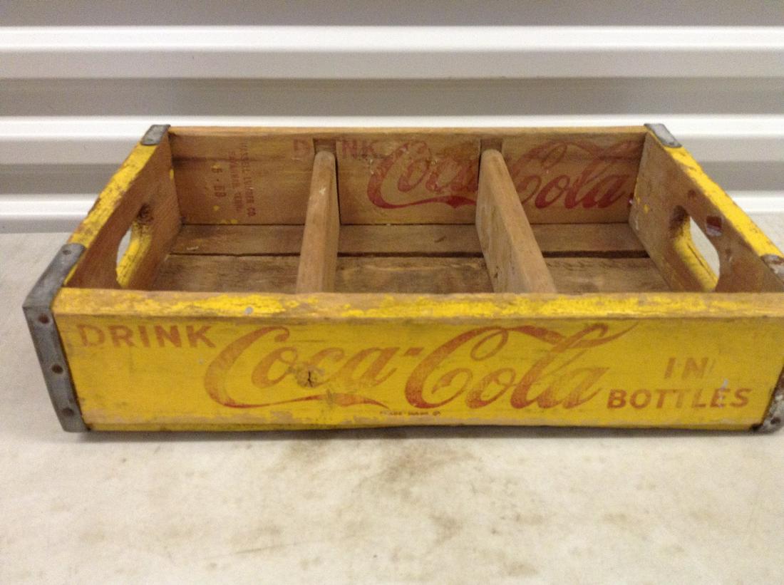 Vintage Coca-Cola Wooden Crate 18x11.5x4: Vintage Coca-Cola Wooden Crate 18x11.5x4