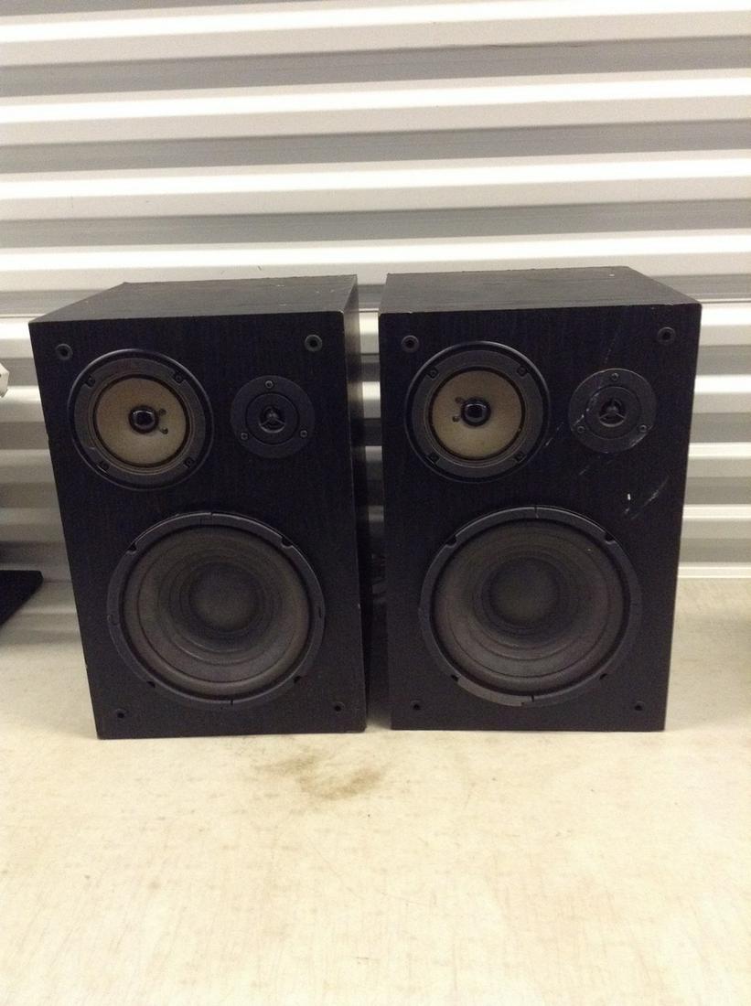Pair of Yamaha Speakers Model NS-A635A 6 1/4 x 11.5x10 (1 of 1)