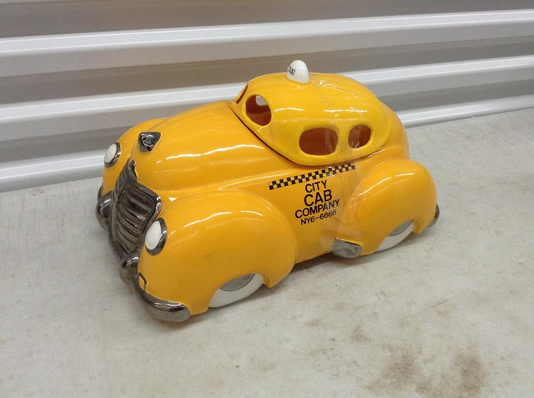 City Cabbie Cookie Jar Jamestown China: City Cabbie Cookie Jar Jamestown China