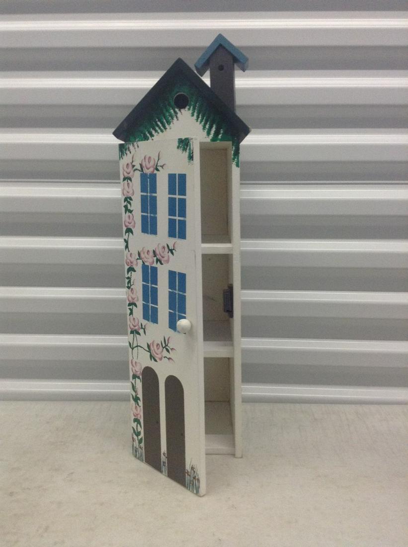 Wood Painted Cabinet with Shelves 20.5x6: Wood Painted Cabinet with Shelves 20.5x6