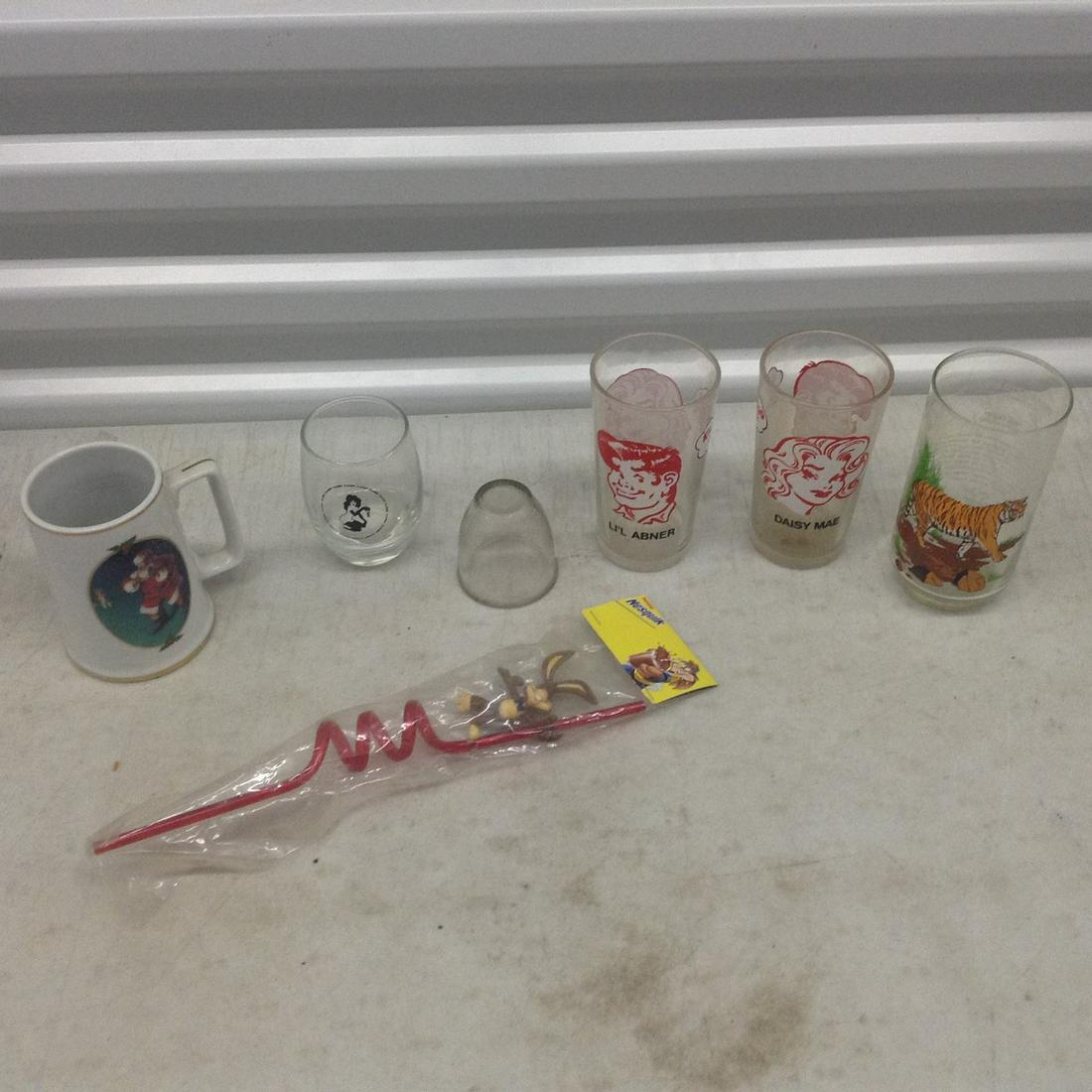 Lot of Vintage Glasses and More: Lot of Vintage Glasses and More