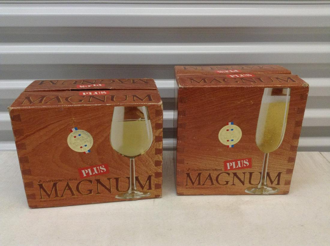 Set of 6 Vintage Made in Holland Magnum Champagne: Set of 6 Vintage Made in Holland Magnum Champagne Flutes and Four Wine Glasses in the boxes