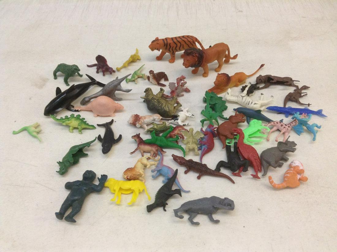 Vintage Plastic Dinosaurs, animals and more (1 of 1)