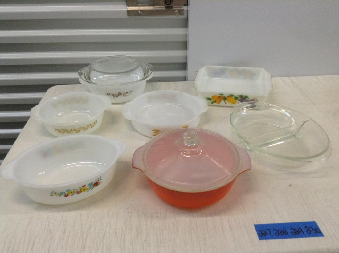 Large lot of Vintage Fireking, Glasbake, Pyr-o-rey (1 of 1)