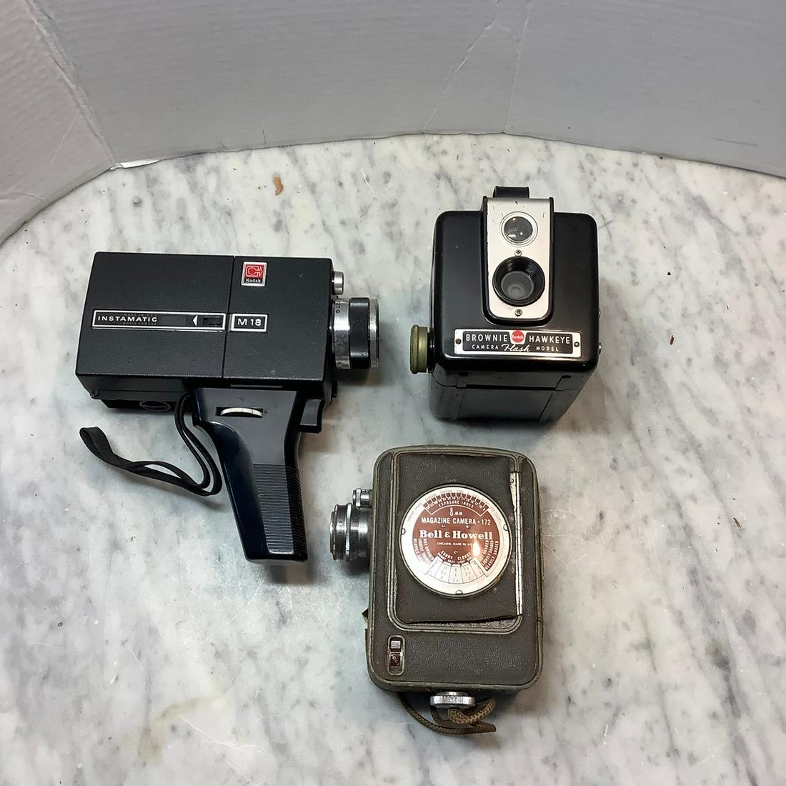 Lot of 3 vintage cameras Kodak, Bell and Howell (1 of 1)