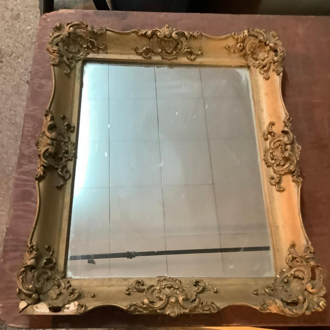 Vintage framed mirror with orante gilded frame 25x21.5 (1 of 1)