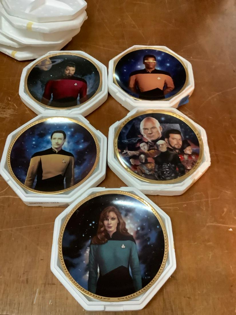 lot of hamilton collection star trek next generation (1 of 1)