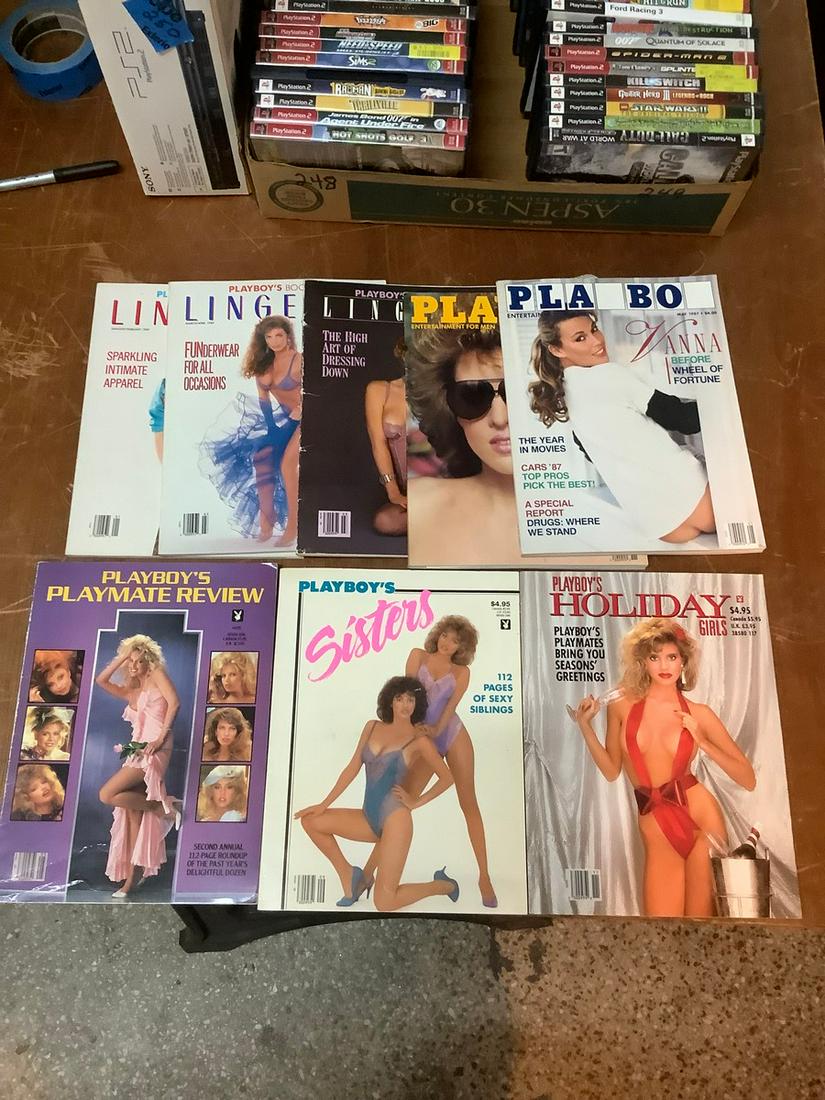 Lot of playboys magazines and supplements: Lot of playboys magazines and supplements