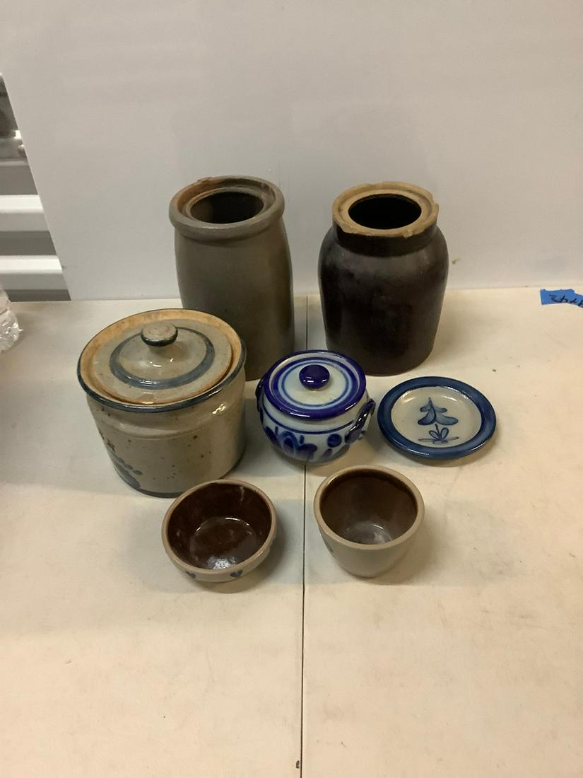Lot of pottery crocks and more tallest is 7 inches some: Lot of pottery crocks and more tallest is 7 inches some cracks