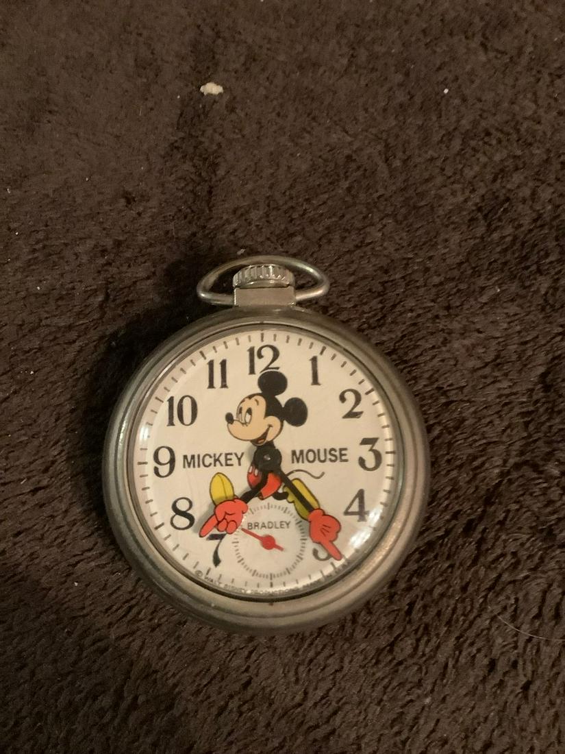 vintage bradley 50mm Mickey Mouse Pocket watch (1 of 1)