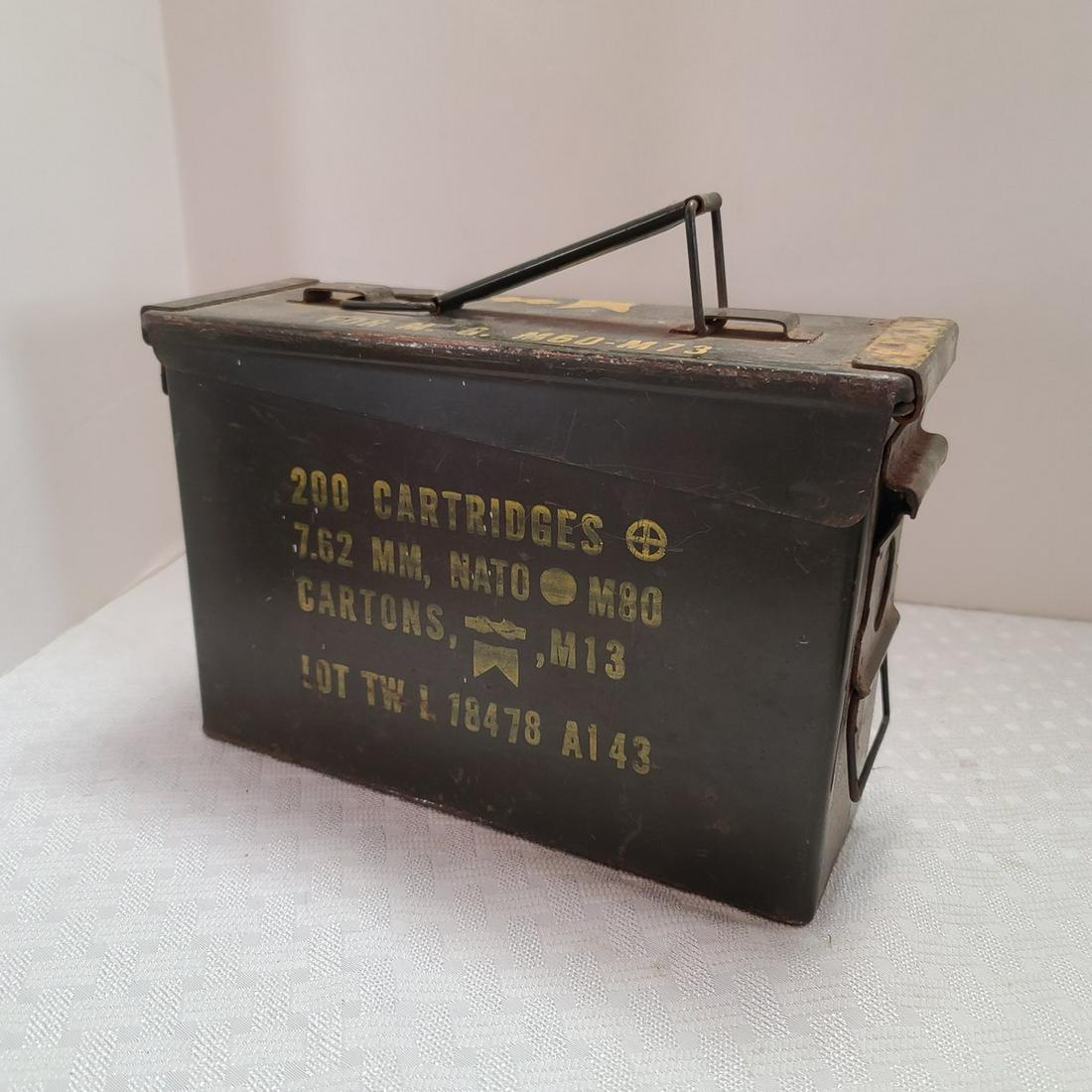 Vintage Metal Ammo Box 10x7x4 (1 of 1)