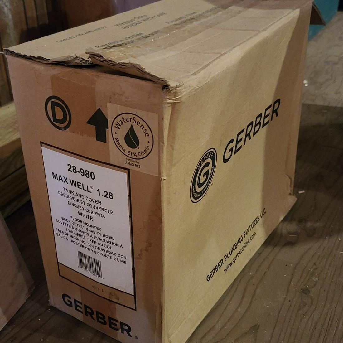 NIB Gerber Toilet tank and cover white: NIB Gerber Toilet tank and cover white