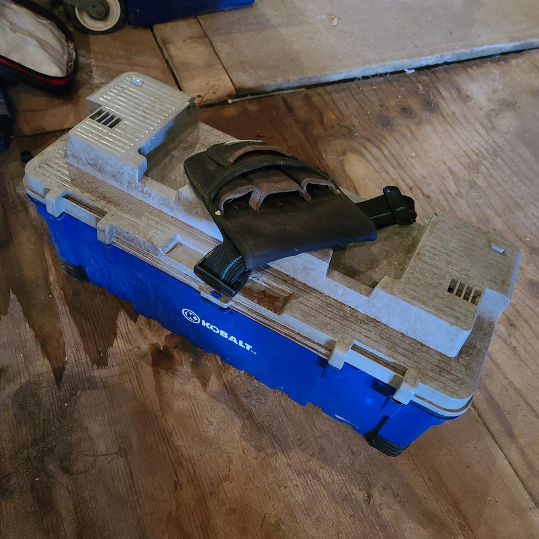 Kobalt tool box and Work belt (1 of 1)