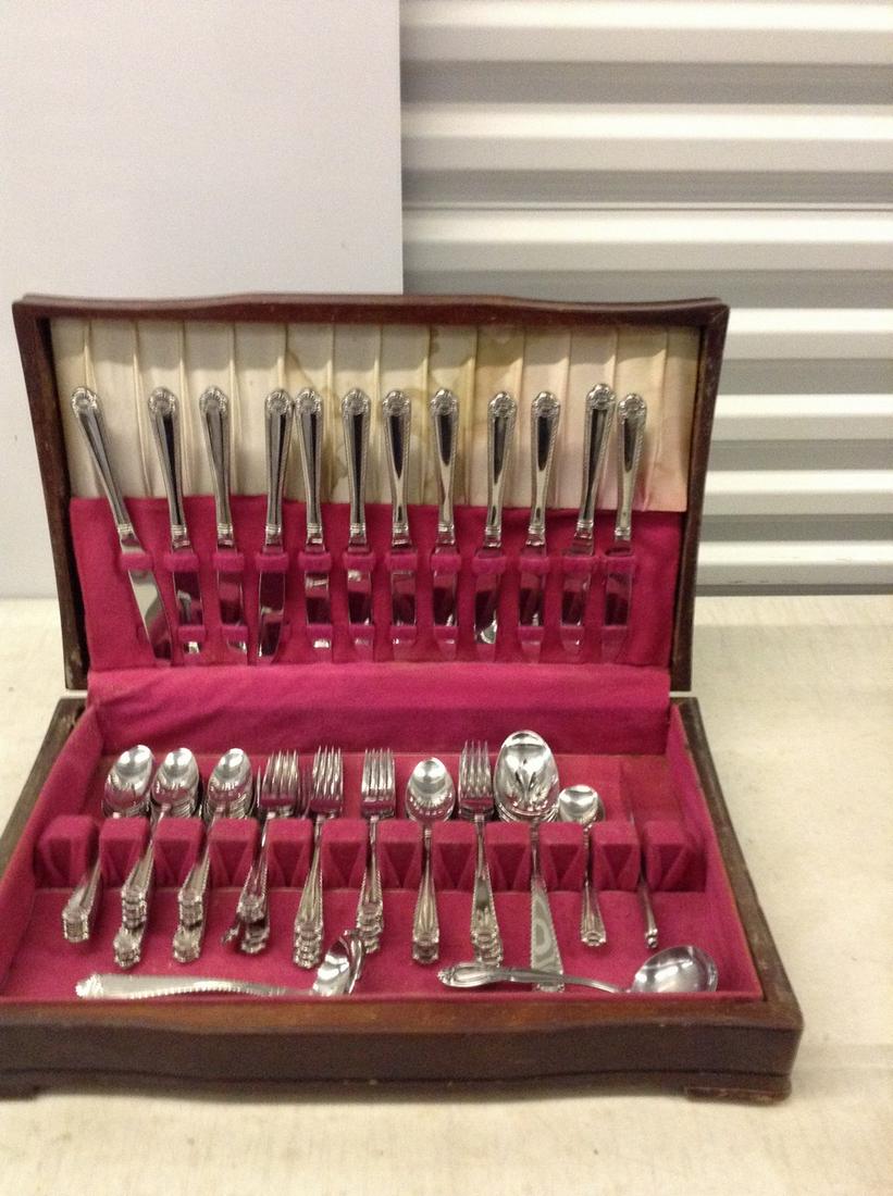 Wallace silversmiths silverware: Wallace silversmiths silverware