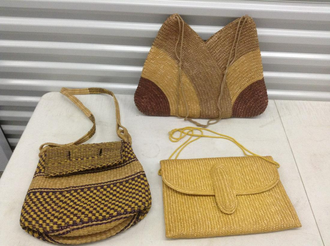 Vintage Straw Bags (1 of 1)