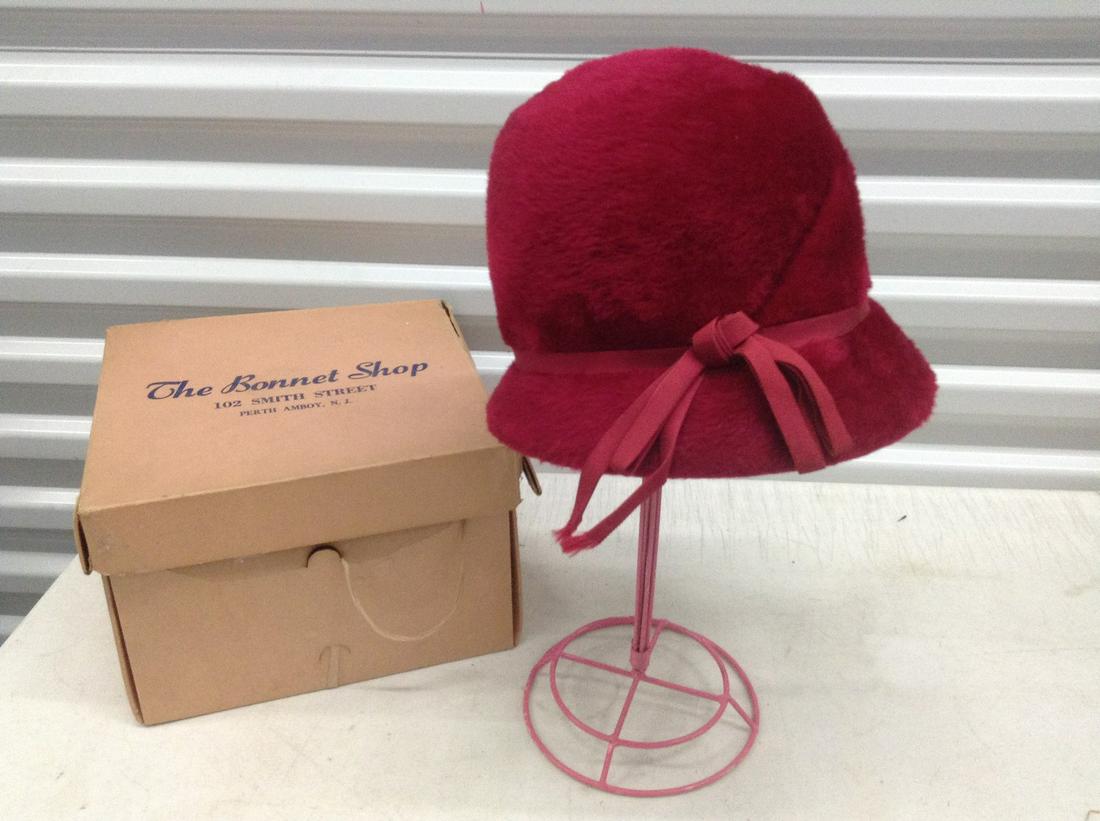 Vintage Made in Austria Musketeer Hat with Hat Box stand not included: Vintage Made in Austria Musketeer Hat with Hat Box stand not included