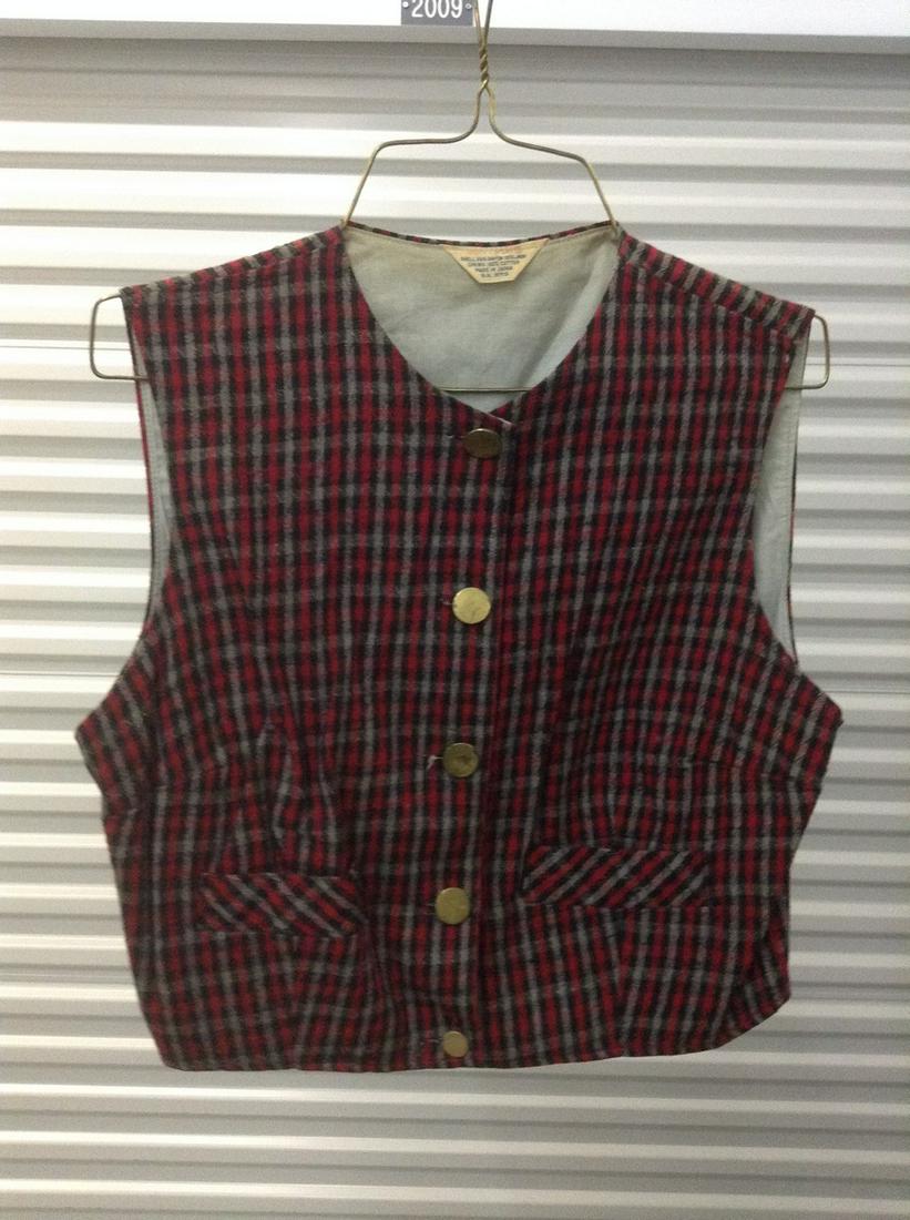 Vintage Made in Japan Vest No Size (small): Vintage Made in Japan Vest No Size (small)