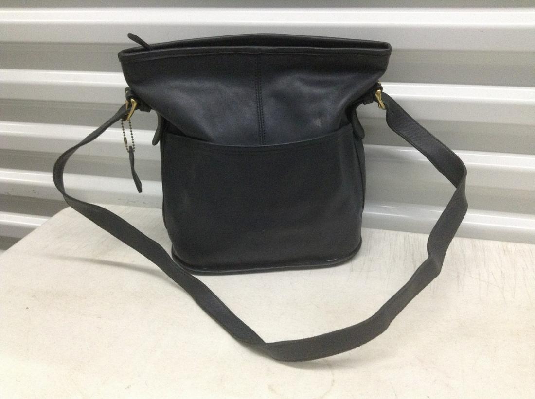 Navy Blue Coach Bag Not authenticated: Navy Blue Coach Bag Not authenticated