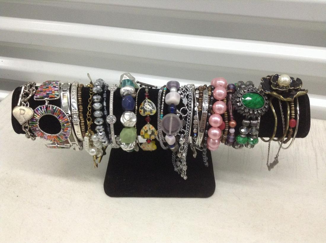 Bracelet Display Stand Full of Bracelets (1 of 1)