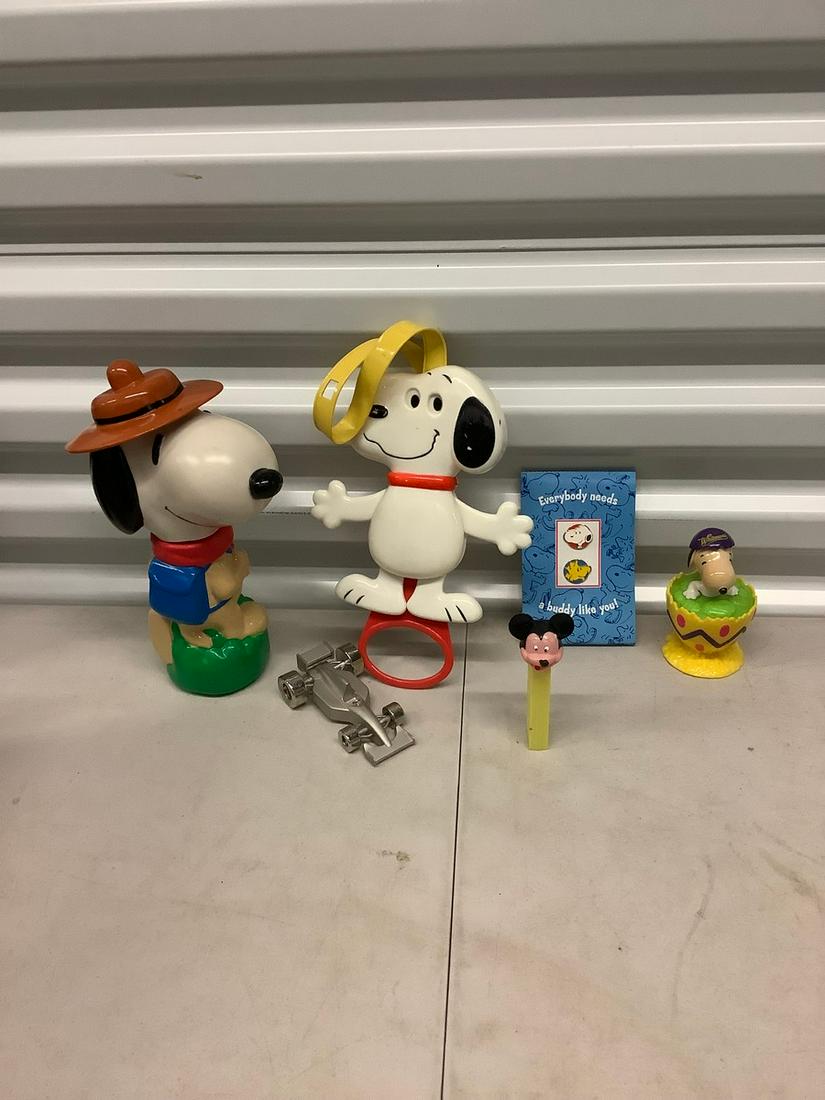Vintage Mickey Mouse Pez and Various Snoopy and more: Vintage Mickey Mouse Pez and Various Snoopy and more