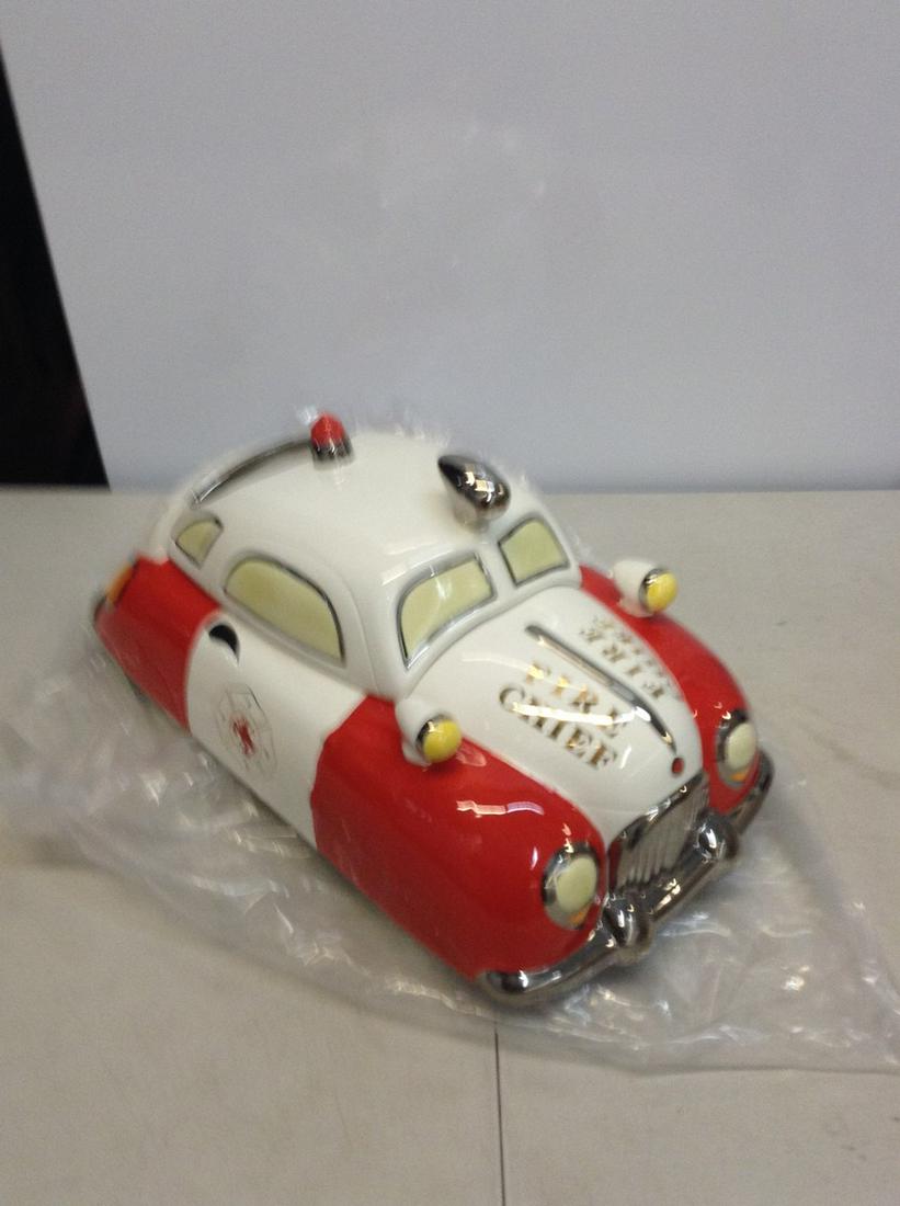 2 snow white 7 dwarves coin banks 12 inch tall: 2 snow white 7 dwarves coin banks 12 inch tall