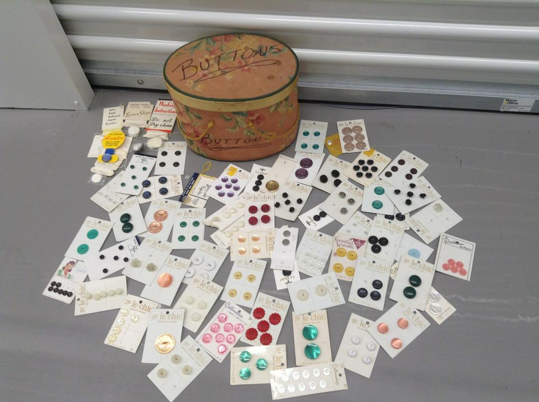 Sewing Box full of Vintage Buttons on the card (1 of 1)