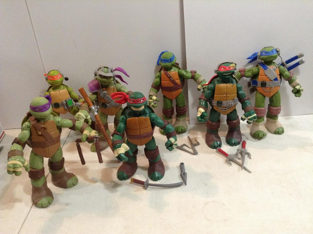Large lot of Teenage Mutant Ninja Turtle Action Figures 11" tall (1 of 1)