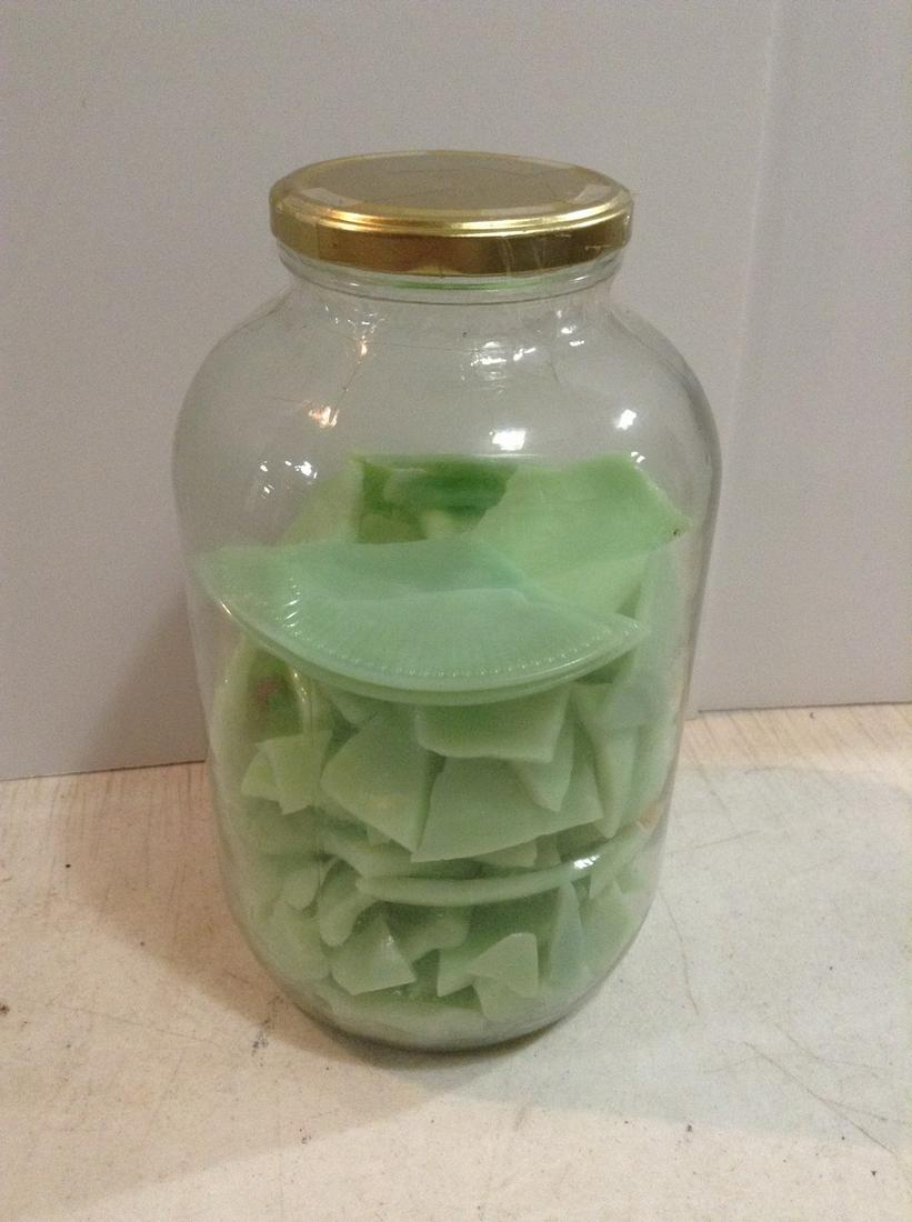 Gallon Jar full of Jadite Pieces: Gallon Jar full of Jadite Pieces