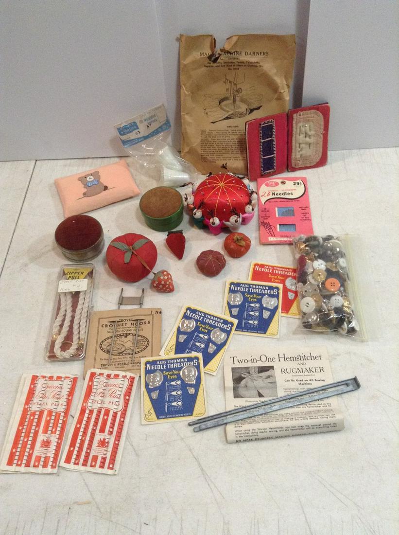 Vintage Pin Cushions, Sewing and more: Vintage Pin Cushions, Sewing and more