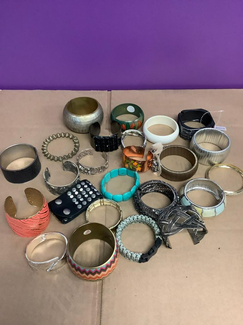 Large chunky bracelets and more (1 of 1)