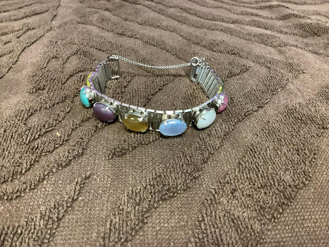 Vintage Silver with Cabochons Bracelet: Vintage Silver with Cabochons Bracelet