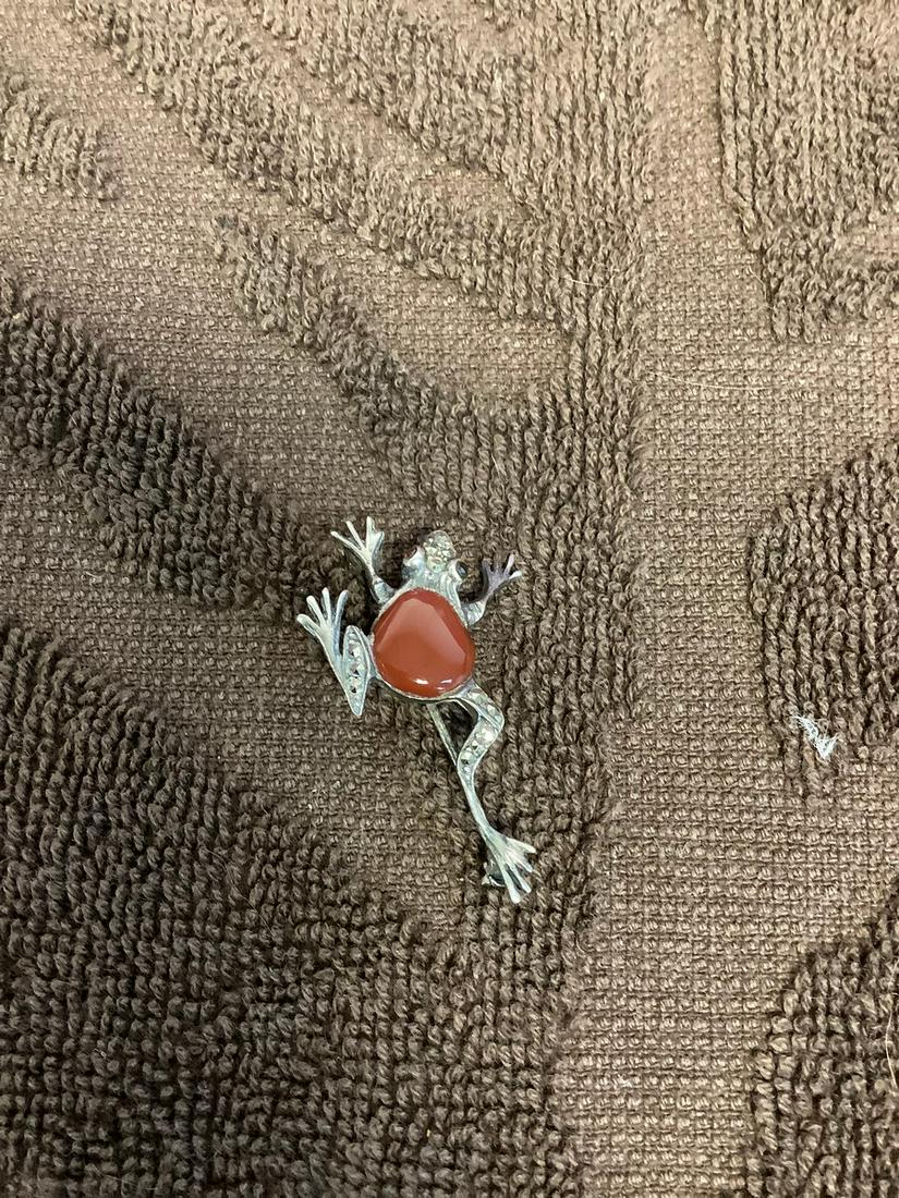 Sterling Marcasite Carnelian Frog Pin: Sterling Marcasite Carnelian Frog Pin