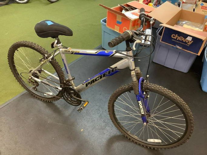 Aluminum Pacific Trailblazer Mountain Bike