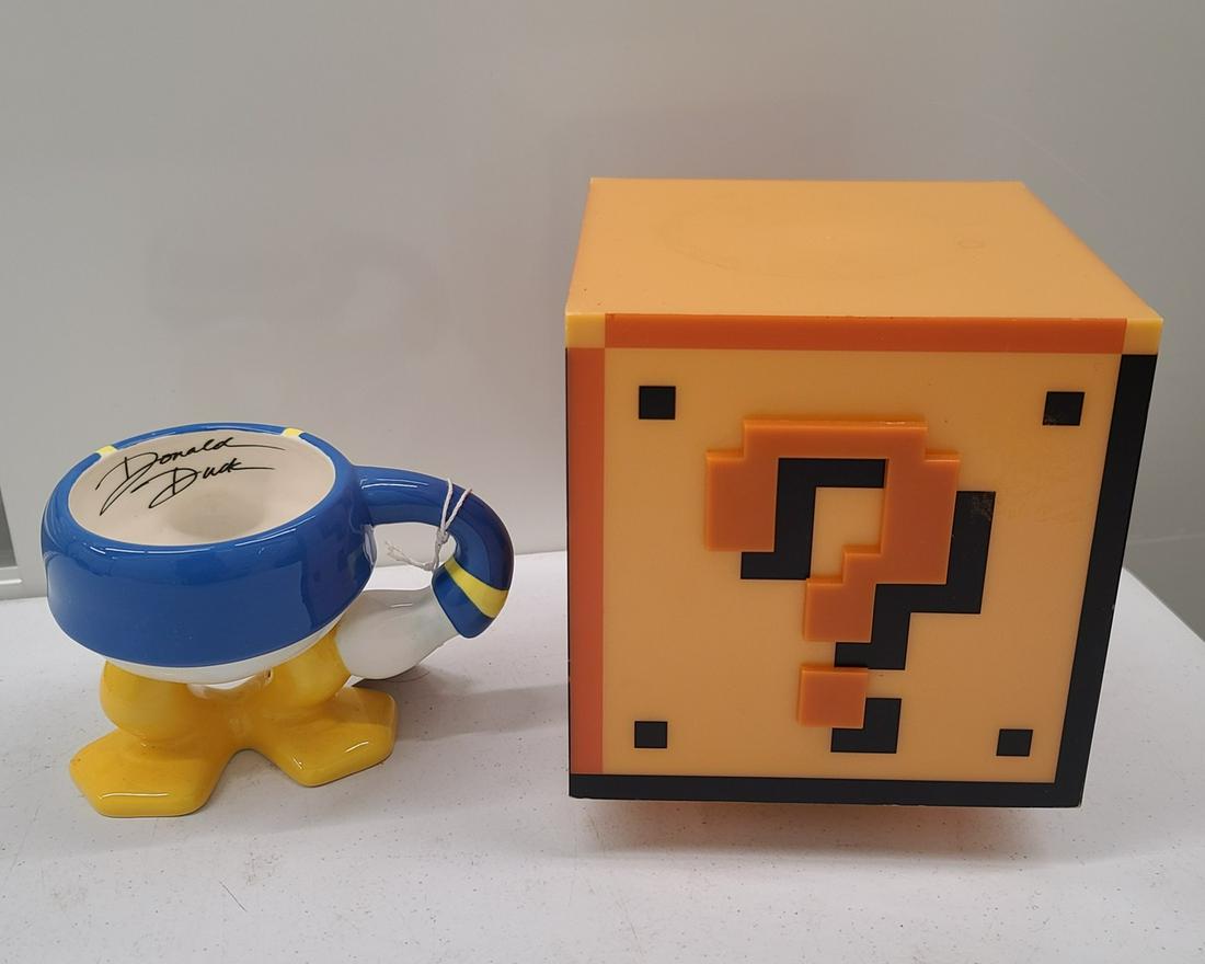 Nintendo Light and Disney Parks Donald Duck Mug: Nintendo Light and Disney Parks Donald Duck Mug