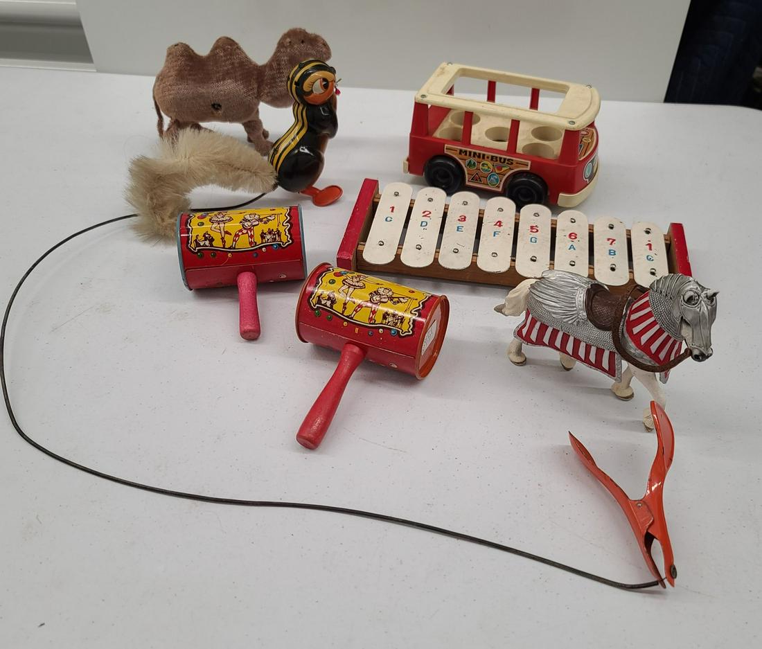 Vintage Tin Toys, Schleich Horse, and more: Vintage Tin Toys, Schleich Horse, and more