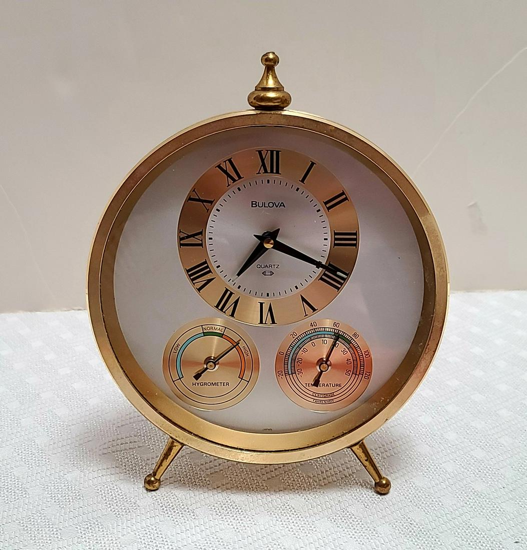 Vintage Bulova Desk Clock (1 of 2)
