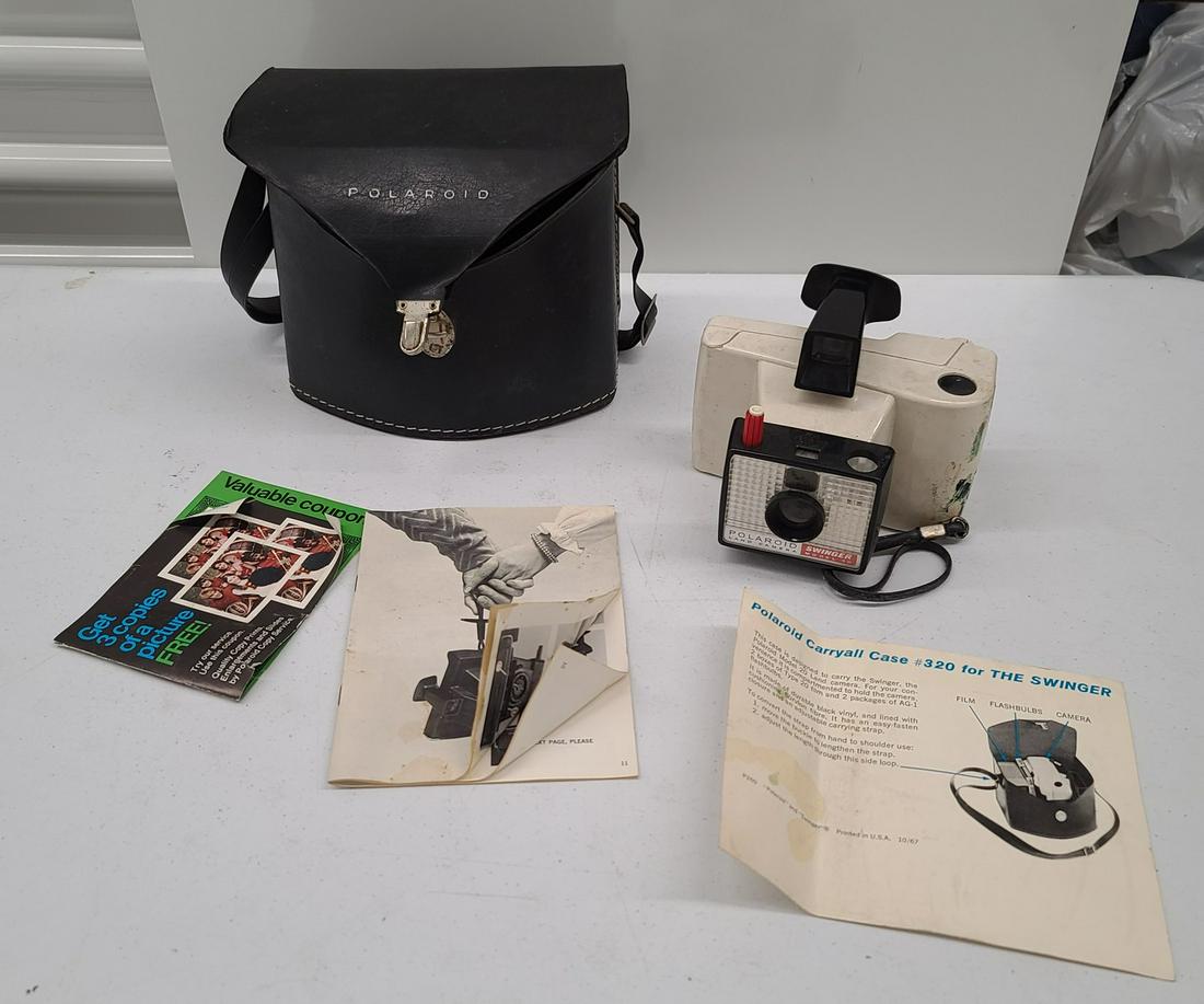 Vintage Polaroid Swinger Camera and Case (1 of 1)