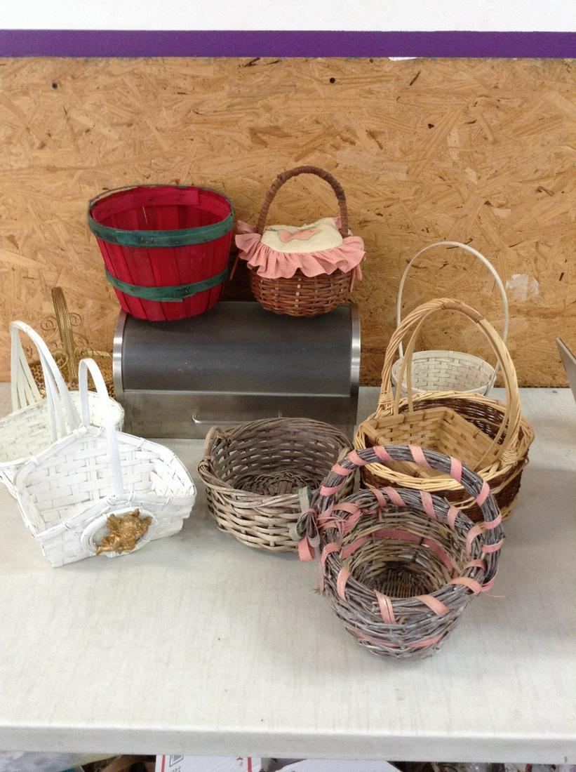 Stainless Steel Bread Box 15.5 in. Wide and Lot of Baskets: Stainless Steel Bread Box 15.5 in. Wide and Lot of Baskets