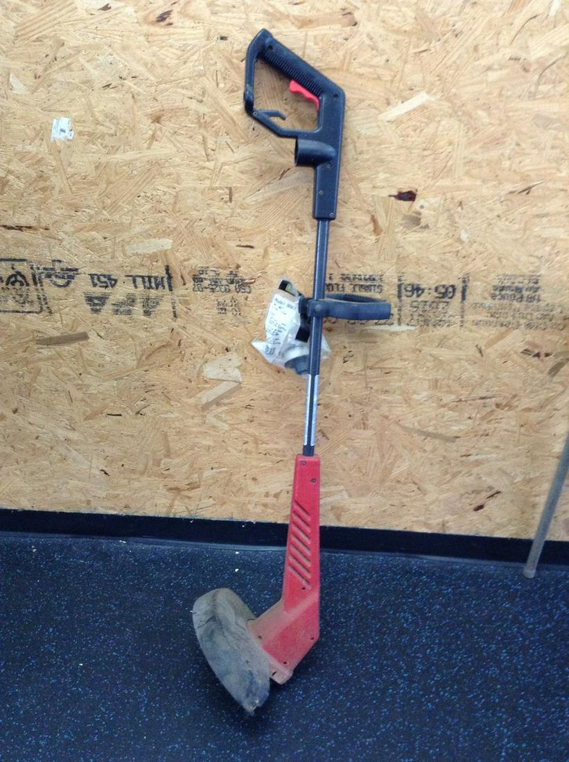 Toro 12 in. Cut Electric Trimmer (1 of 1)