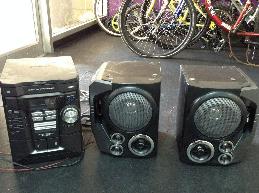 Sharp 3 Disc Rotary Changer CD Player and Speakers 13" Tall and more (1 of 1)
