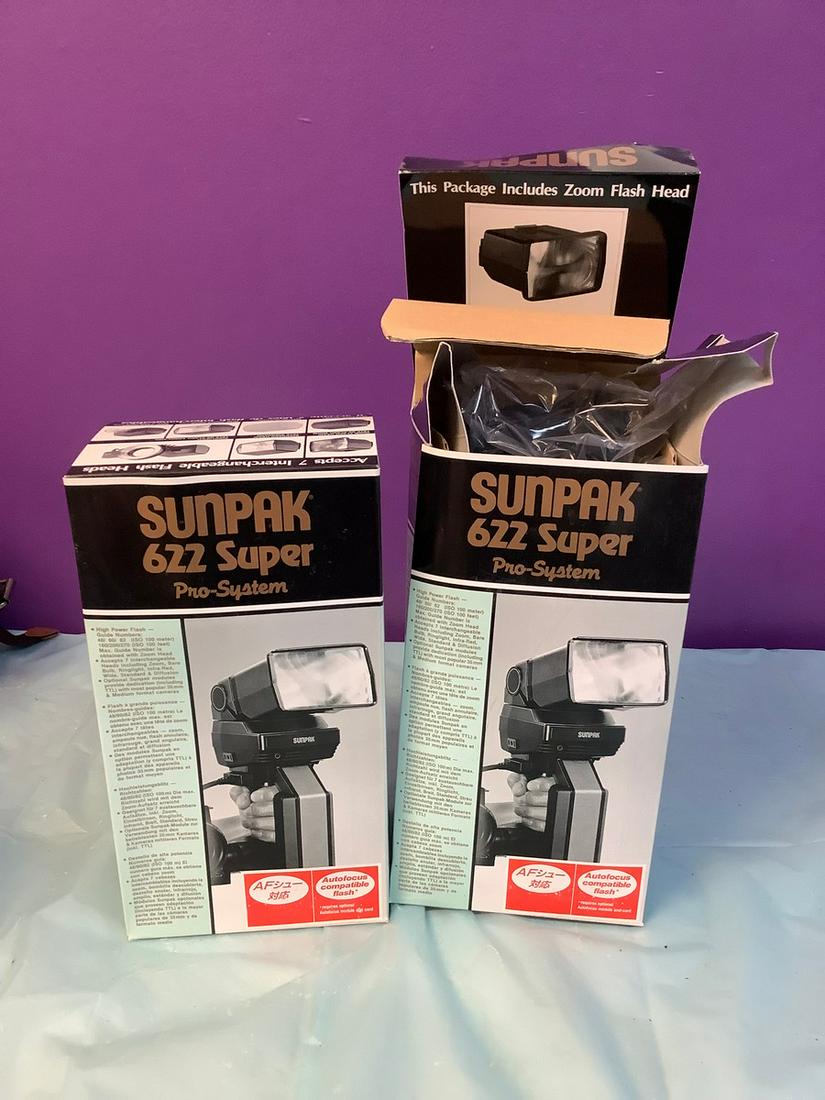 Sunpak 622 Super Pro-System Set of 2 (One Box Damaged) (1 of 1)