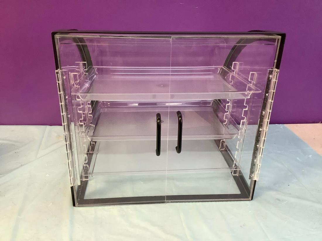 Bakery Display Case 18x19.5 (1 of 1)