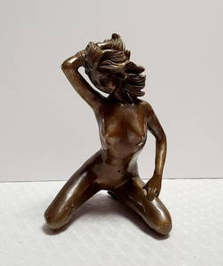 Vintage Bronze Nude Woman Statue 10x7"