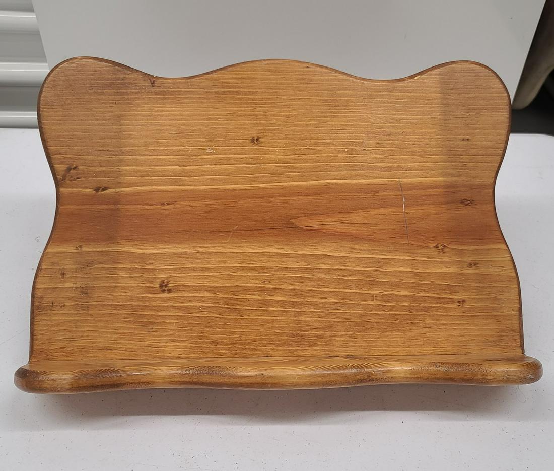 Vintage Wooden Cookbook Stand (1 of 2)